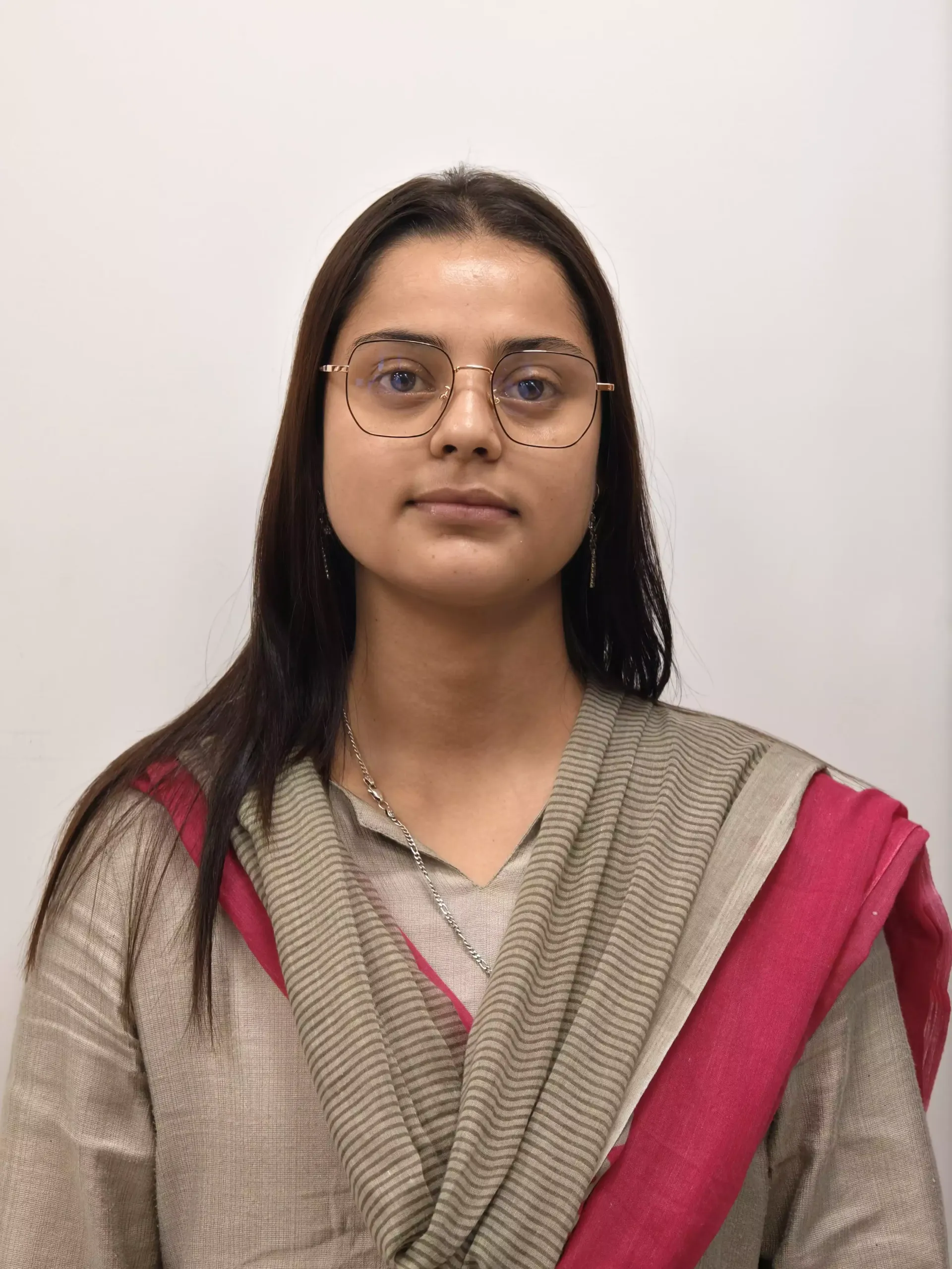 TRISHNA NIROLA